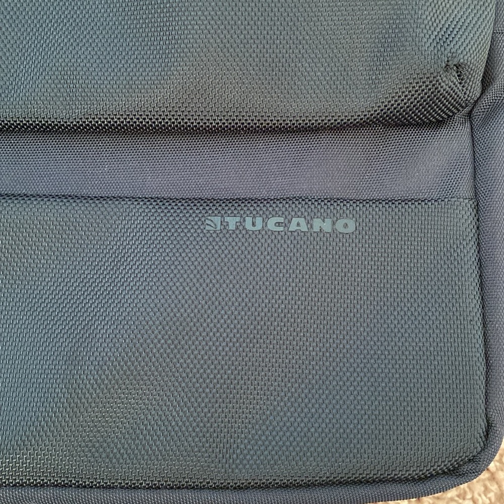 Tucano Laptop Bag - Picture 2 of 6